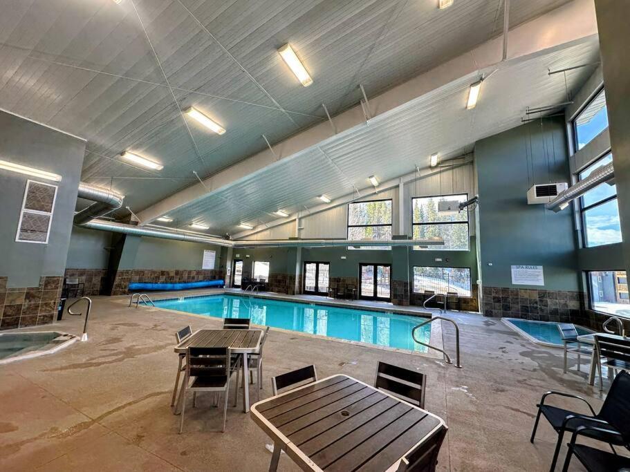 Winter Haus, Winter Park 2 Bedrooms Corner Unit W Outdoor Patio Walking Distance To The Center Of Town Kültér fotó
