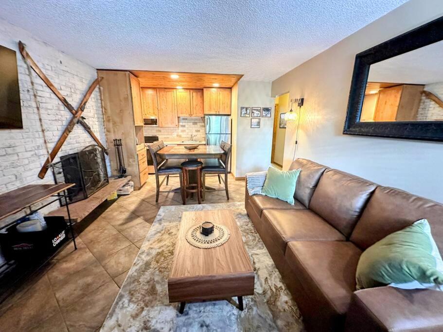 Winter Haus, Winter Park 2 Bedrooms Corner Unit W Outdoor Patio Walking Distance To The Center Of Town Kültér fotó