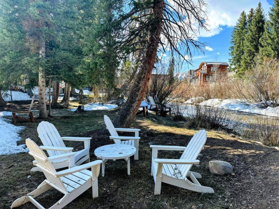 Winter Haus, Winter Park 2 Bedrooms Corner Unit W Outdoor Patio Walking Distance To The Center Of Town Kültér fotó